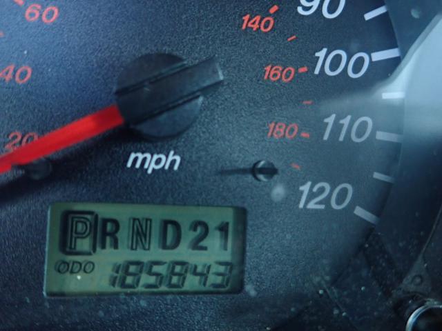 4F2YU06141KM45886 - 2001 MAZDA TRIBUTE DX 银色 照片 8