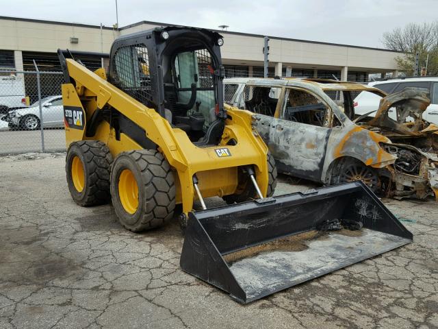 CAT0272DAB5W00709 - 2014 CATERPILLAR 272D YELLOW photo 1