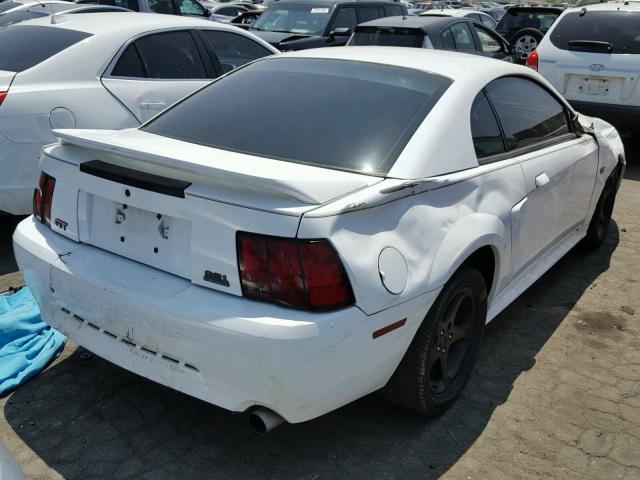 1FAFP42X4YF208761 - 2000 FORD MUSTANG GT WHITE photo 4