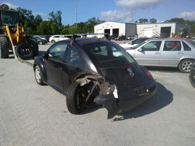 3VWCP21C71M407015 - 2001 VOLKSWAGEN NEW BEETLE 黑色 照片 3