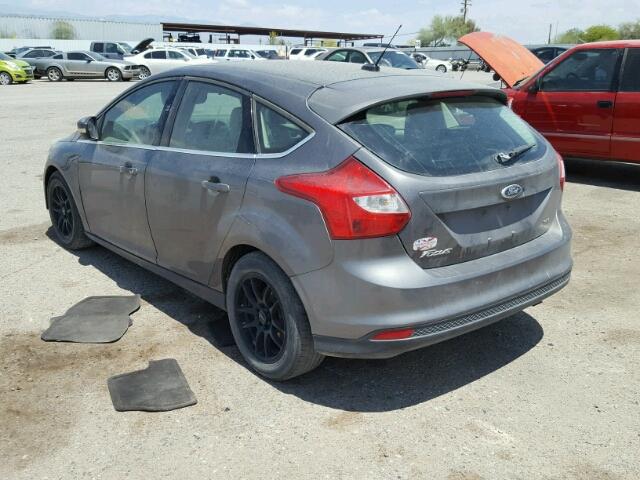 1FAHP3M28CL206462 - 2012 FORD FOCUS SEL CHARCOAL photo 3