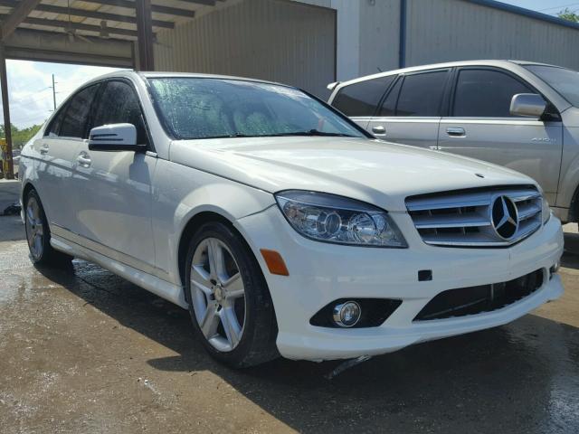 WDDGF5EB5AA397663 - 2010 MERCEDES-BENZ C 300 WHITE photo 1