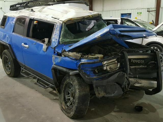 JTEBU11F770053712 - 2007 TOYOTA FJ CRUISER BLUE photo 9