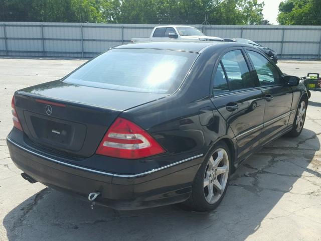 WDBRF52H67A918411 - 2007 MERCEDES-BENZ C 230 BLACK photo 4