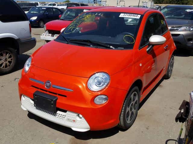 3C3CFFGE2FT685439 - 2015 FIAT 500 ELECTR ORANGE photo 2