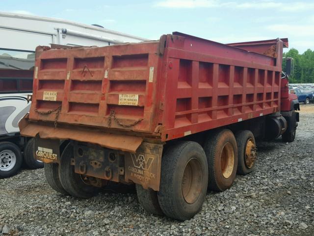 1M2P267C4YM051755 - 2000 MACK 600 RD600 RED photo 4