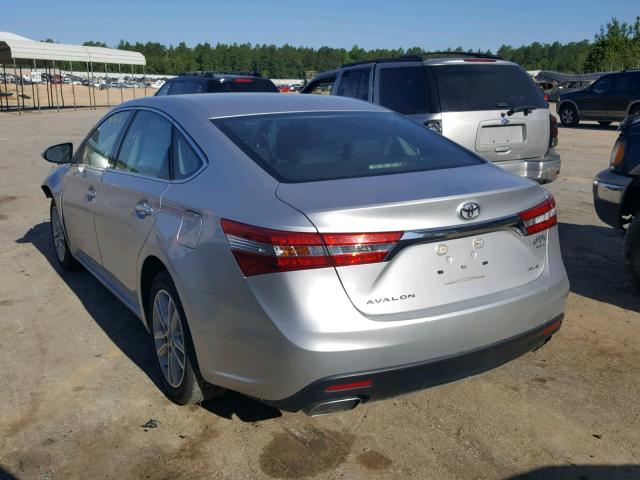 4T1BK1EB7DU050553 - 2013 TOYOTA AVALON BAS Silber Foto 3