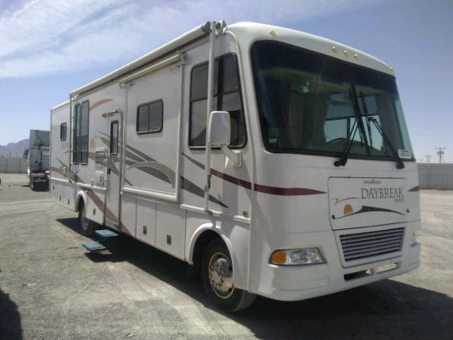 1F6NF53Y460A18953 - 2006 FORD MOTORHOME WHITE photo 1