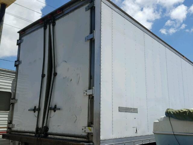 1FVABSAK02HJ53870 - 2002 FREIGHTLINER MEDIUM CON WHITE photo 4