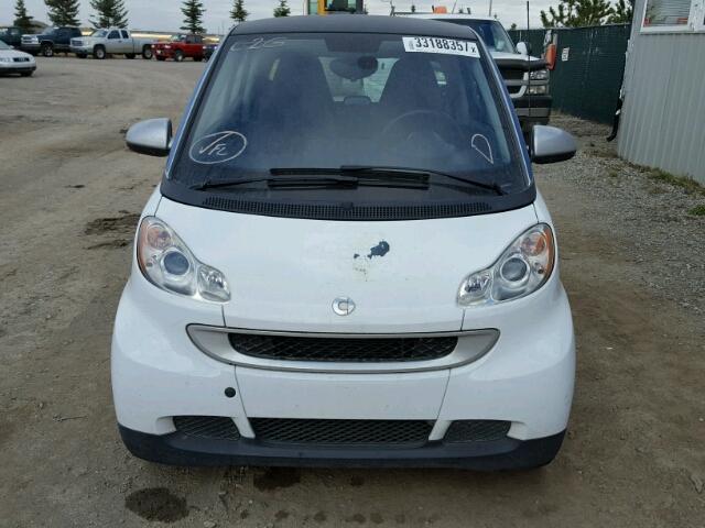 WMEEJ3BA0CK575249 - 2012 SMART FORTWO PUR WHITE photo 10