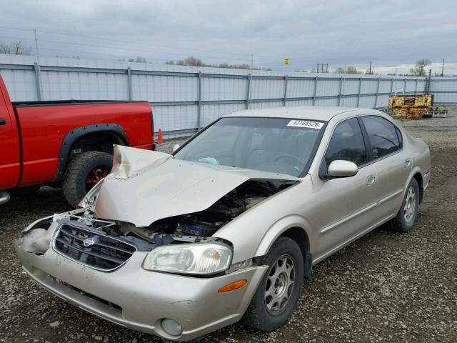 JN1CA31D71T810287 - 2001 NISSAN MAXIMA GXE GOLD photo 2