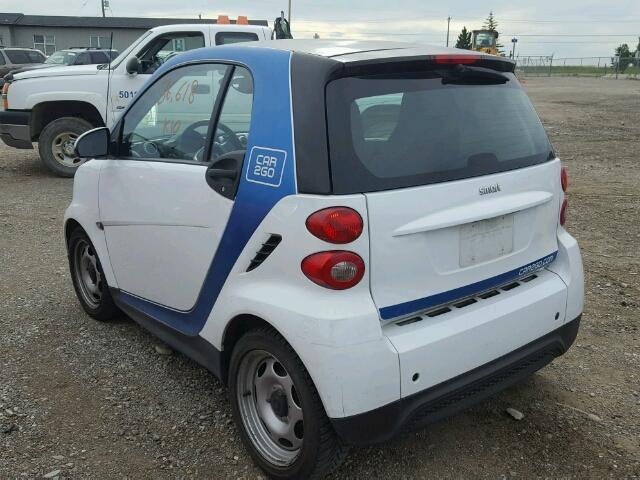 WMEEJ3BA4EK766983 - 2014 SMART FORTWO PUR WHITE photo 3