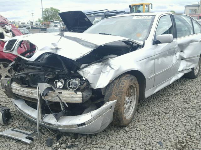 WBADT43421GF59878 - 2001 BMW 525 I AUTO SILVER photo 9
