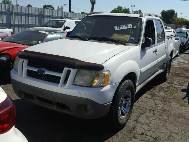 1FMZU77E03UA72458 - 2003 FORD EXPLORER S WHITE photo 2