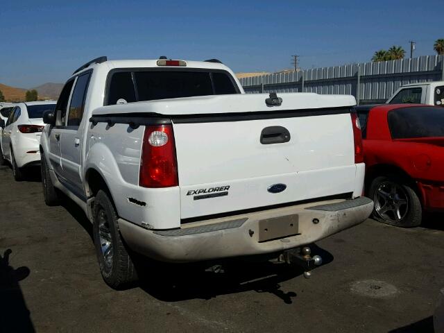 1FMZU77E03UA72458 - 2003 FORD EXPLORER S WHITE photo 3