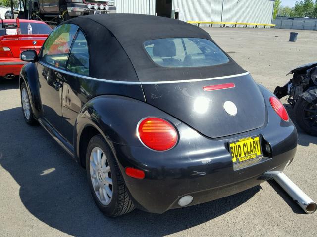 3VWCM31Y95M366483 - 2005 VOLKSWAGEN NEW BEETLE BLACK photo 3