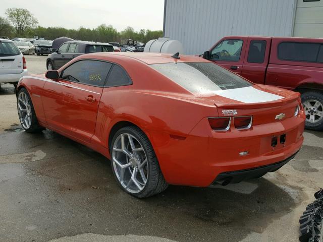 2G1FA1E33D9119939 - 2013 CHEVROLET CAMARO LS ORANGE photo 3