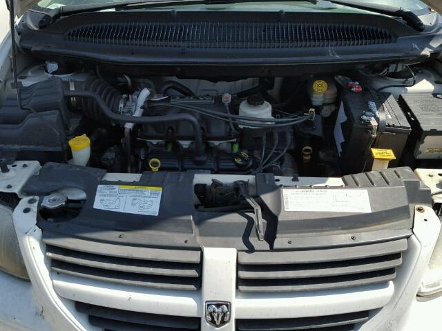 1D4GP24R56B613679 - 2006 DODGE GRAND CARA WHITE photo 7