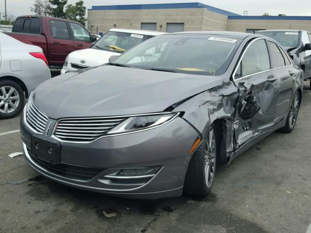 3LN6L2LU4ER803747 - 2014 LINCOLN MKZ HYBRID GRAY photo 2