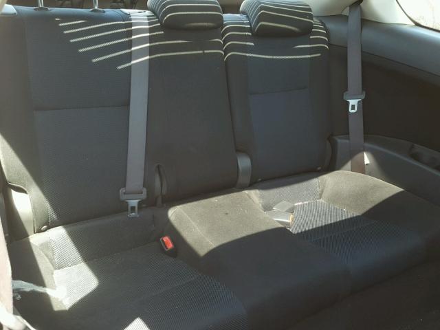 JTKDE177X50007839 - 2005 TOYOTA SCION TC 白色 照片 6