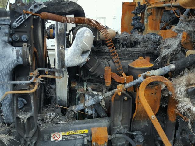 4V5KC9EH0GN973833 - 2016 VOLVO VHD BURN photo 7