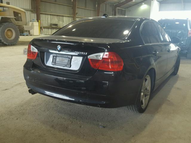 WBAVB17516NK30694 - 2006 BMW 325 I AUTO BLACK photo 4