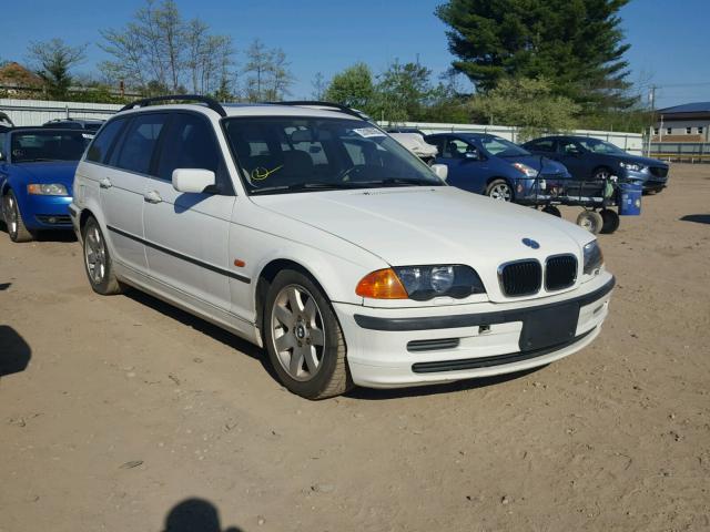 WBAAW33441ET40109 - 2001 BMW 325 IT WHITE photo 1