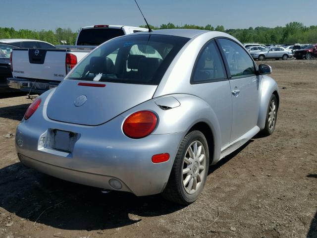 3VWCR31C84M422790 - 2004 VOLKSWAGEN NEW BEETLE GRAY photo 4