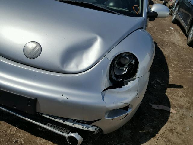 3VWCR31C84M422790 - 2004 VOLKSWAGEN NEW BEETLE ნაცრისფერი ფოტო 9