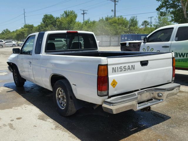 1N6HD16S2SC395951 - 1995 NISSAN TRUCK KING WHITE photo 3