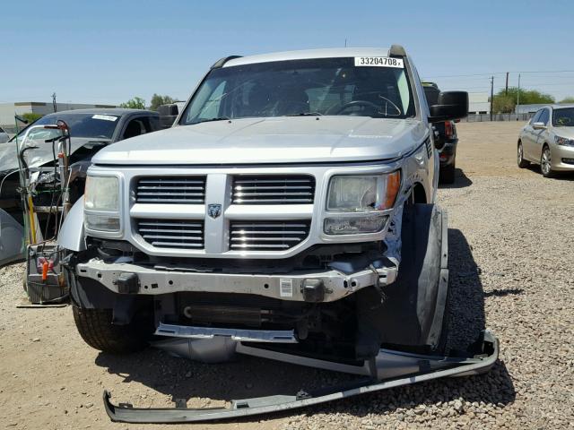 1D4PT5GK6BW549280 - 2011 DODGE NITRO SXT SILVER photo 9