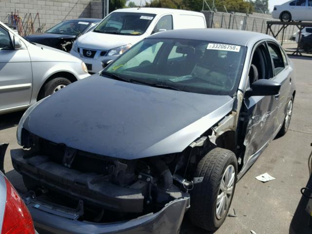 3VW2K7AJ2EM234984 - 2014 VOLKSWAGEN JETTA BASE 灰色 照片 2