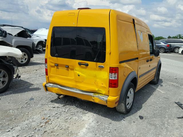 NM0LS7DN1DT136371 - 2013 FORD TRANSIT CO YELLOW photo 4