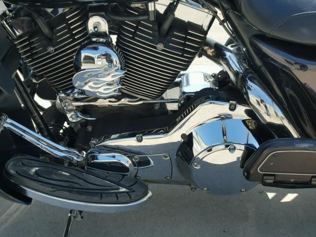 1HD1FCW142Y649064 - 2002 HARLEY-DAVIDSON FLHTCUI BLACK photo 6