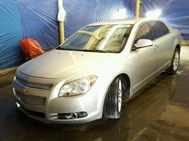 1G1ZK57718F246137 - 2008 CHEVROLET MALIBU LTZ 银色 照片 2