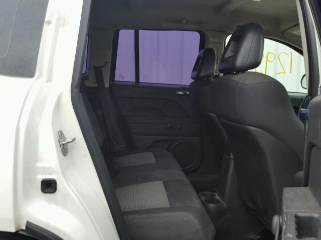 1J4FT47A89D230294 - 2009 JEEP COMPASS SP WHITE photo 6