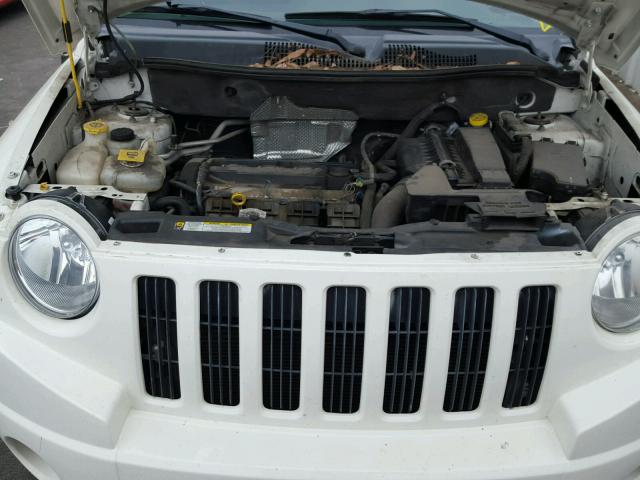 1J4FT47A89D230294 - 2009 JEEP COMPASS SP WHITE photo 7