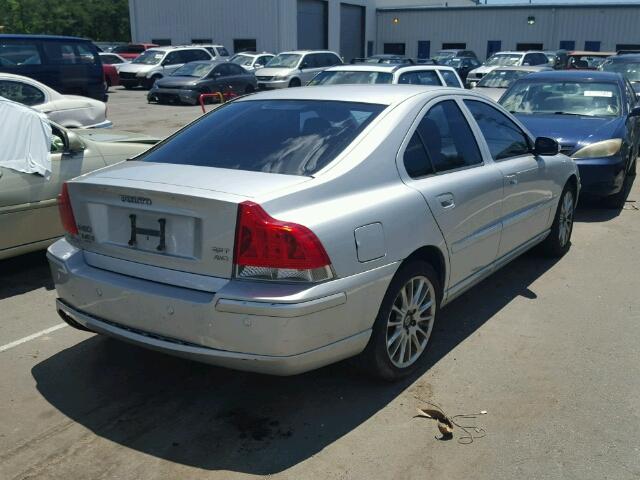 YV1RH592472626306 - 2007 VOLVO S60 SILVER photo 4