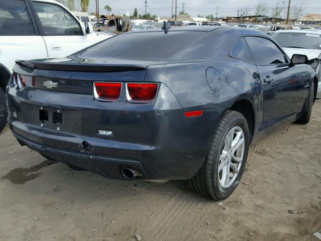 2G1FB1E30D9106871 - 2013 CHEVROLET CAMARO LT GRAY photo 4