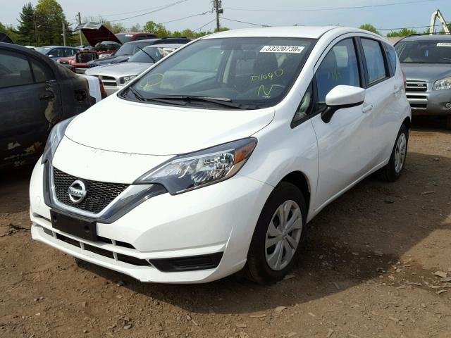 3N1CE2CP6JL352672 - 2018 NISSAN VERSA NOTE WHITE photo 2