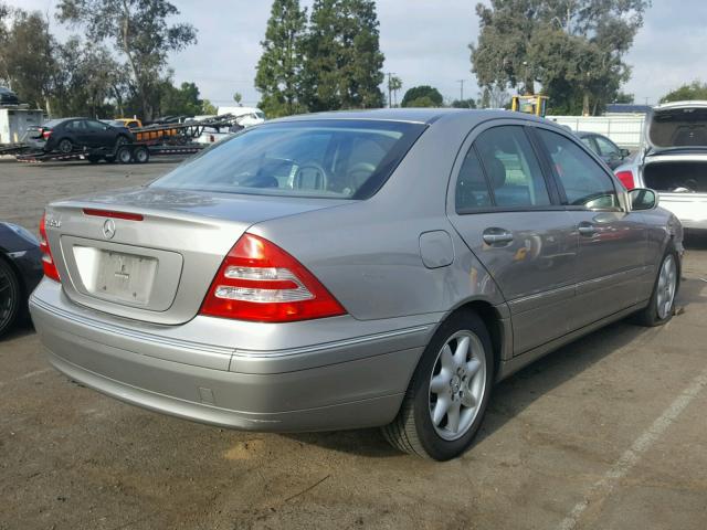 WDBRF64J84F485744 - 2004 MERCEDES-BENZ C 320 GOLD photo 4