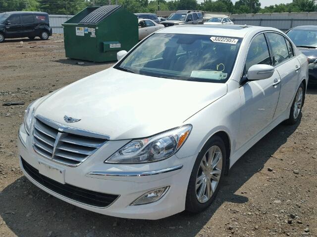 KMHGC4DD3DU249106 - 2013 HYUNDAI GENESIS 3. WHITE photo 2