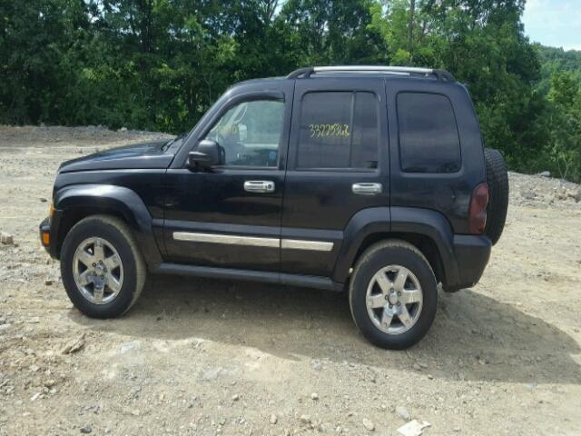 1J4GK58K85W706952 - 2005 JEEP LIBERTY LI BLACK photo 9