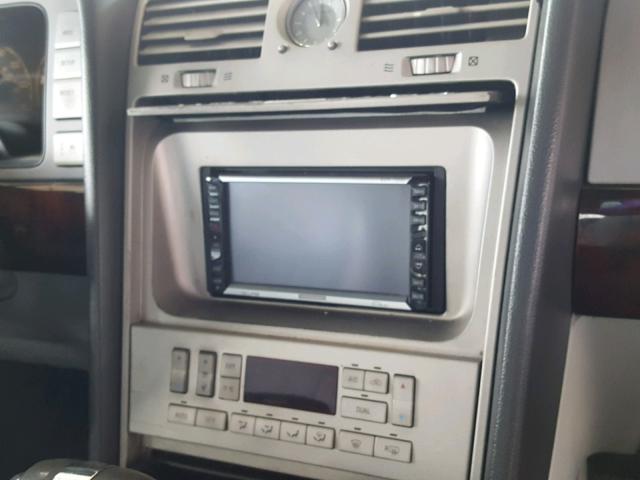 5LMFU27555LJ25019 - 2005 LINCOLN NAVIGATOR 黑色 照片 9