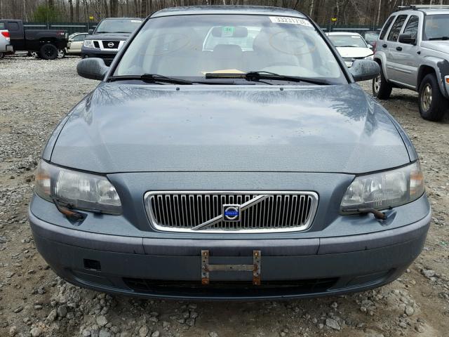 YV1SW61R521261008 - 2002 VOLVO V70 GREEN photo 9