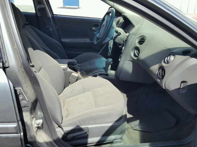2G2WP522751304993 - 2005 PONTIAC GRAND PRIX GRAY photo 5