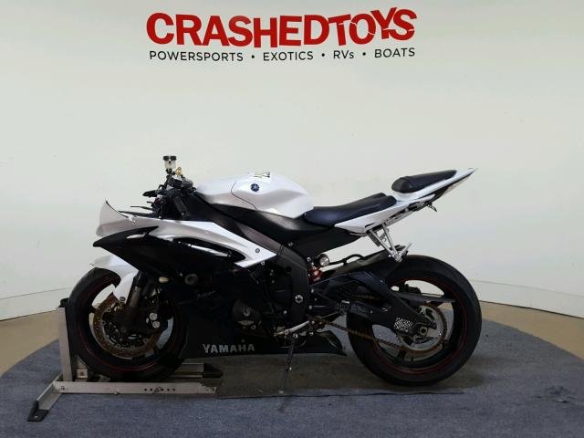 JYARJ16E0CA026105 - 2012 YAMAHA YZFR6 WHITE photo 5