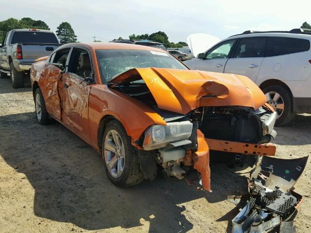 2B3CL3CG5BH550941 - 2011 DODGE CHARGER ORANGE photo 1