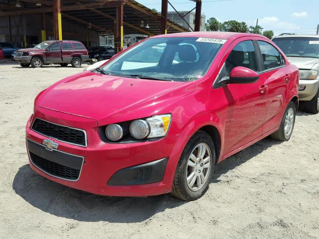 1G1JC5SH1D4121381 - 2013 CHEVROLET SONIC LT RED photo 2