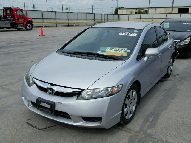 2HGFA16559H356955 - 2009 HONDA CIVIC LX SILVER photo 2